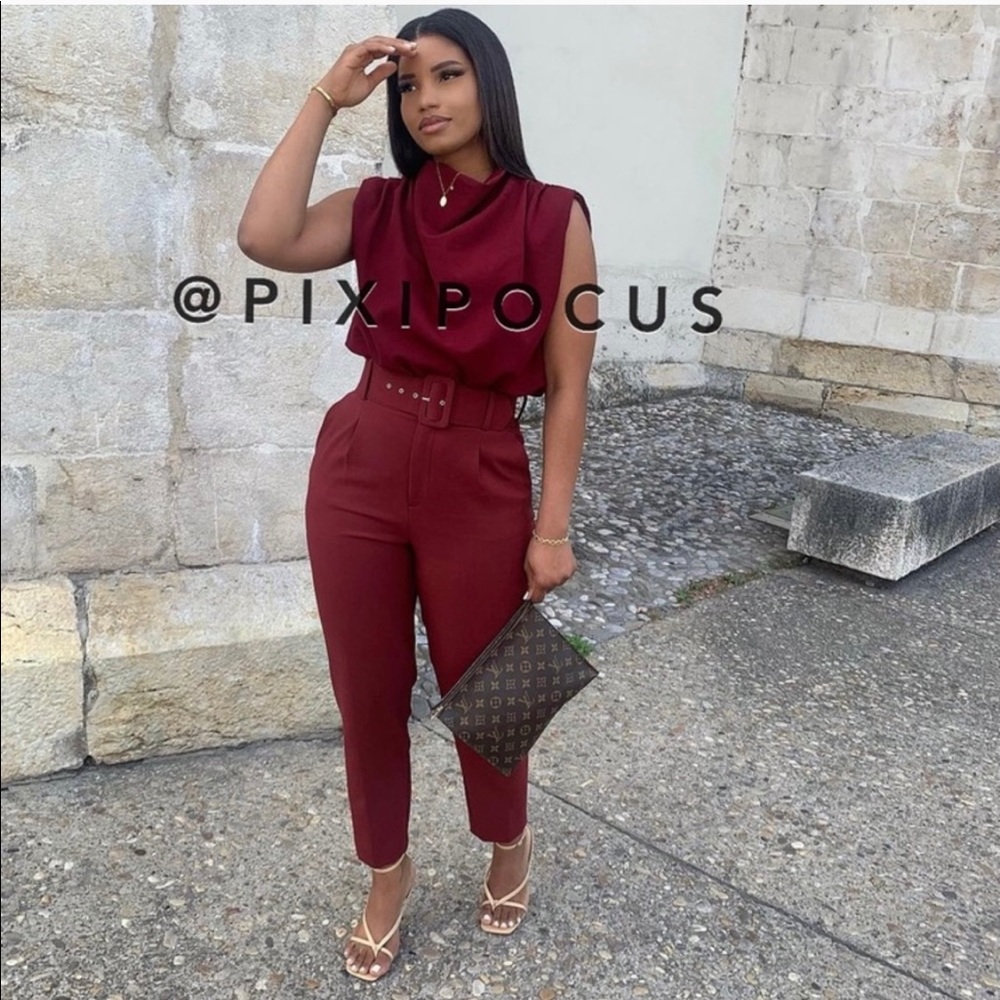 ZARA HIGH WAISTED BELTED PANTS MAROON RED